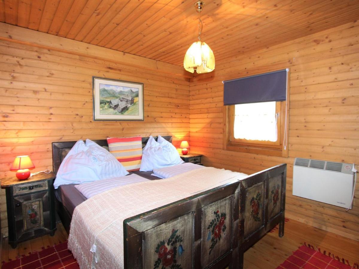 Beautiful Apartment In A Renovated Farmhouse In Fresach Carinthia Luaran gambar