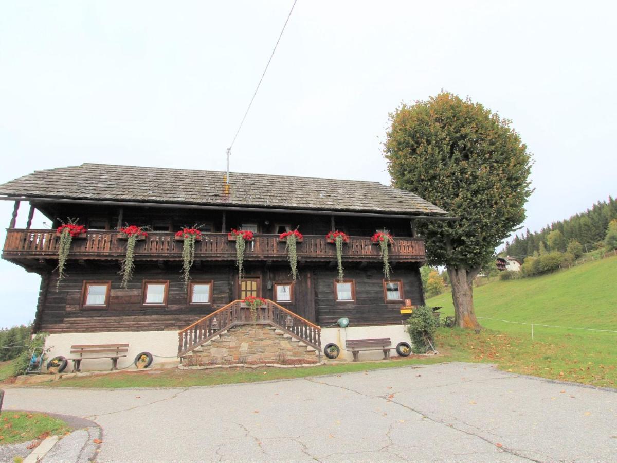 Beautiful Apartment In A Renovated Farmhouse In Fresach Carinthia Luaran gambar
